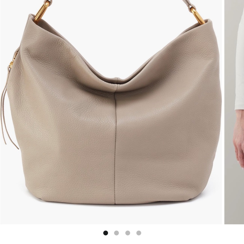 NWOT HOBO Classic Beige Leather Hobo Bag- used once